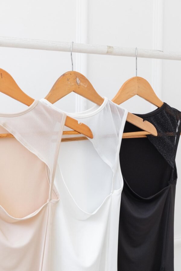 OFERTA VESTIDO DELFINA LYCRA CON TUL BRILLOS