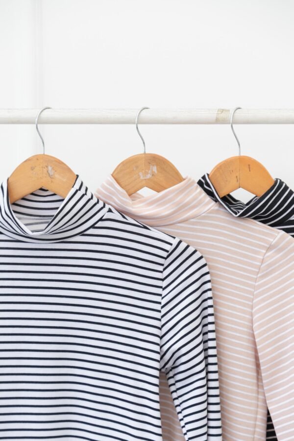 OFERTA POLERA BASICA ALG RAYADO