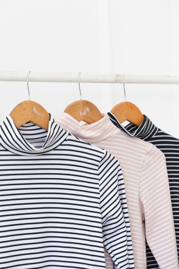 OFERTA POLERA BASICA ALG RAYADO