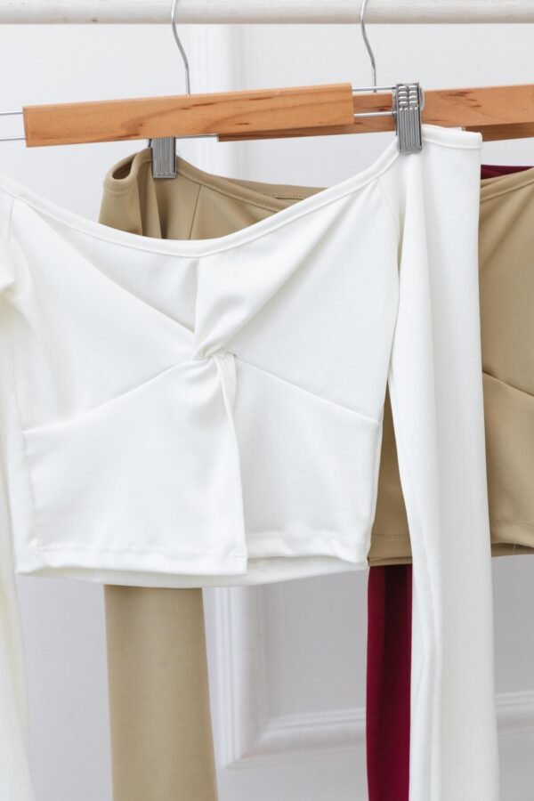 OFERTA MANGA LARGA TEA RIB TENSE