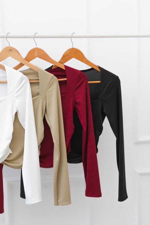 OFERTA MANGA LARGA ANAHI RIB TENSE