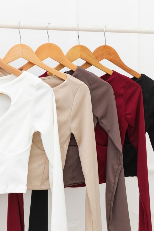 OFERTA MANGA LARGA SUNI RIB TENSE