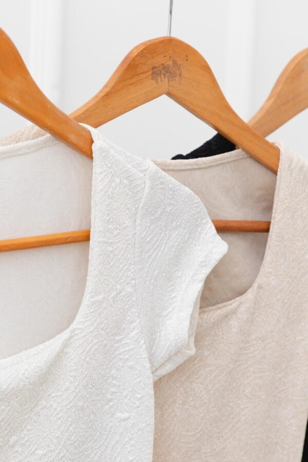 OFERTA BODY LULU BRILLOS