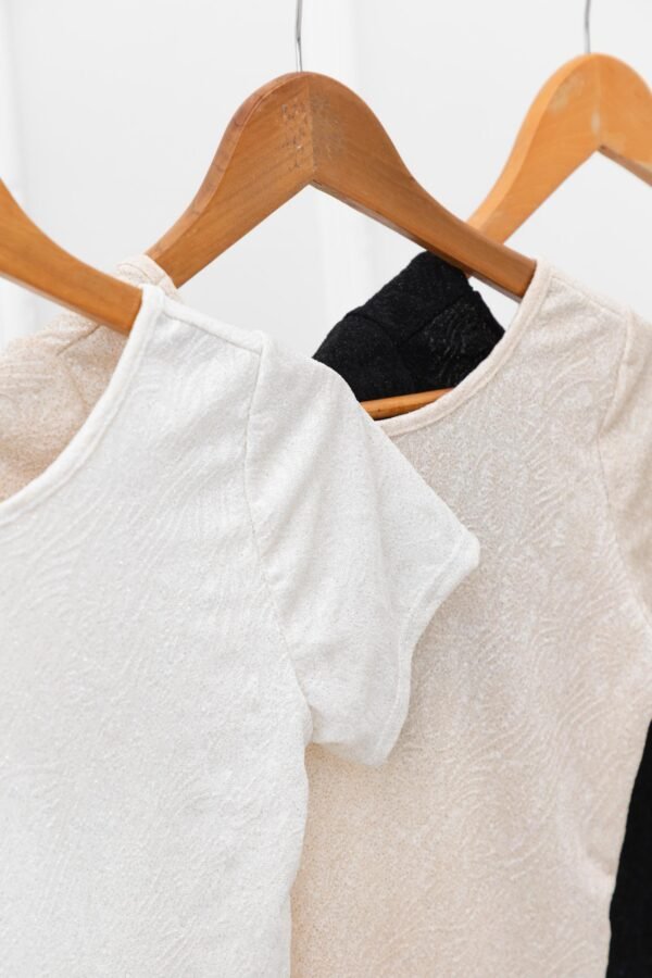 OFERTA BODY IARA BRILLOS