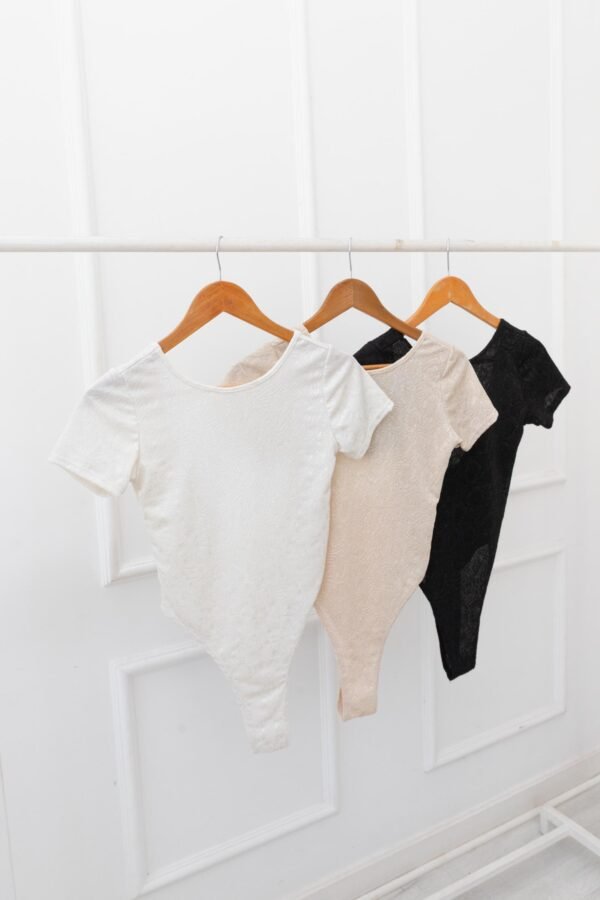 OFERTA BODY IARA BRILLOS