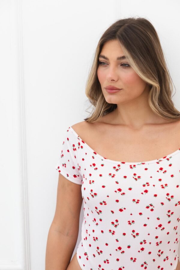 OFERTA BODY ADRIANA MORLEY FLORES