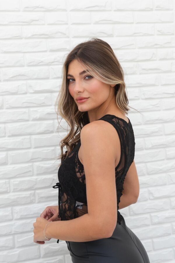 OFERTA TOP ROMINA ENCAJE