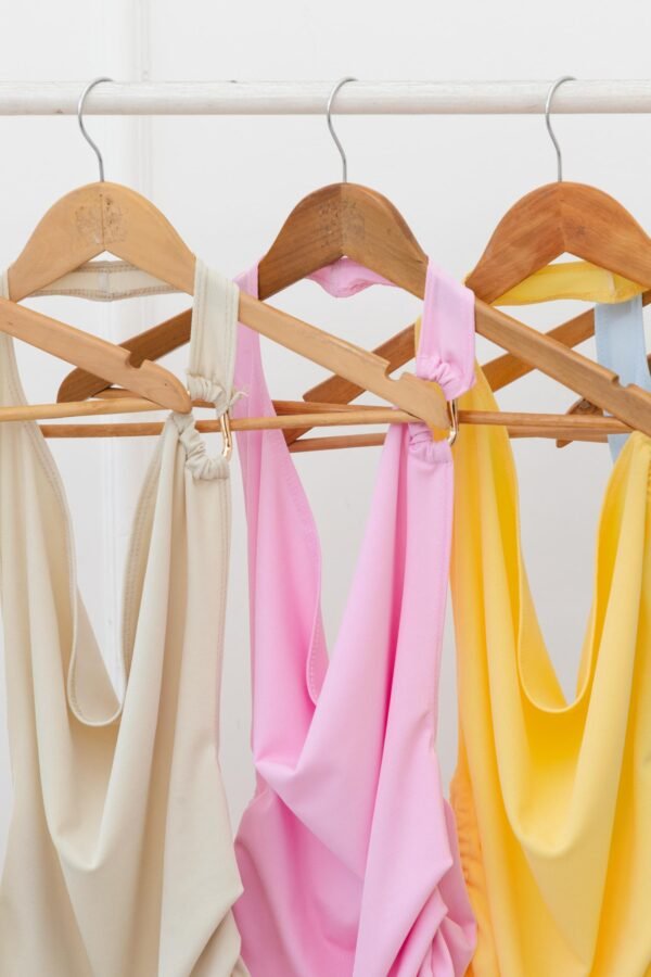 OFERTA TOP MONICA BUCHE RIB TENSE