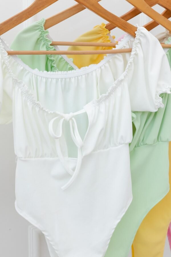 OFERTA BODY HEIDI RIB TENSE