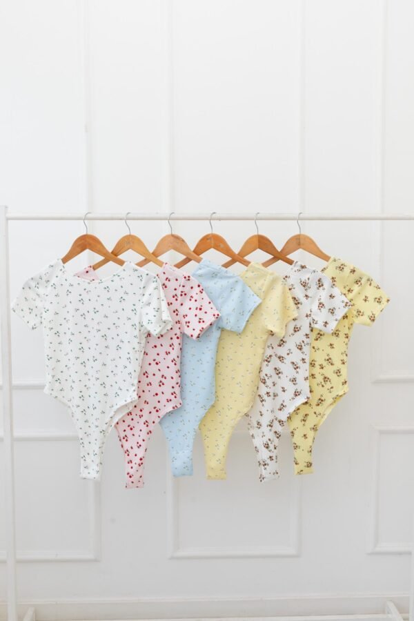 OFERTA BODY IARA MORLEY FLORES