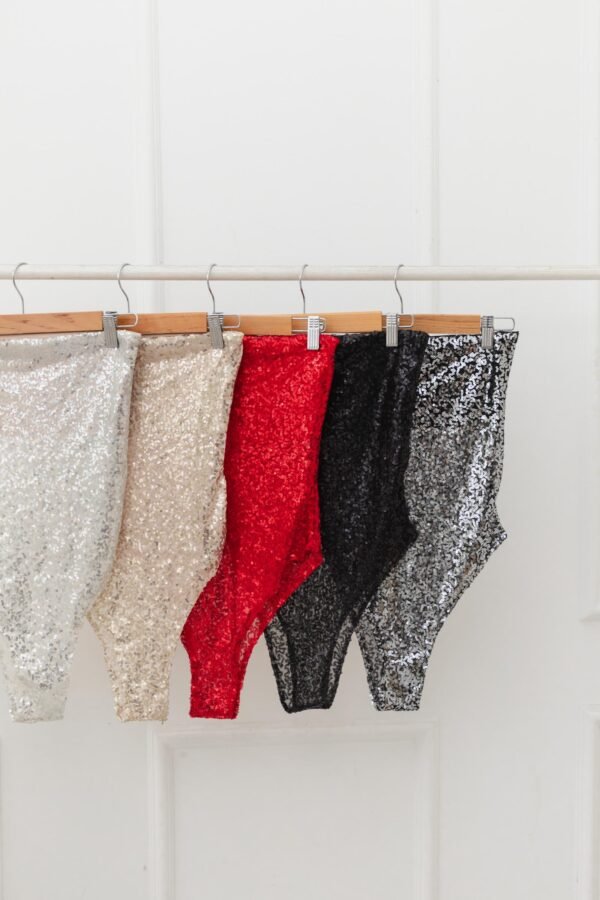 OFERTA BODY STRAPLESS TUL LENTEJUELAS