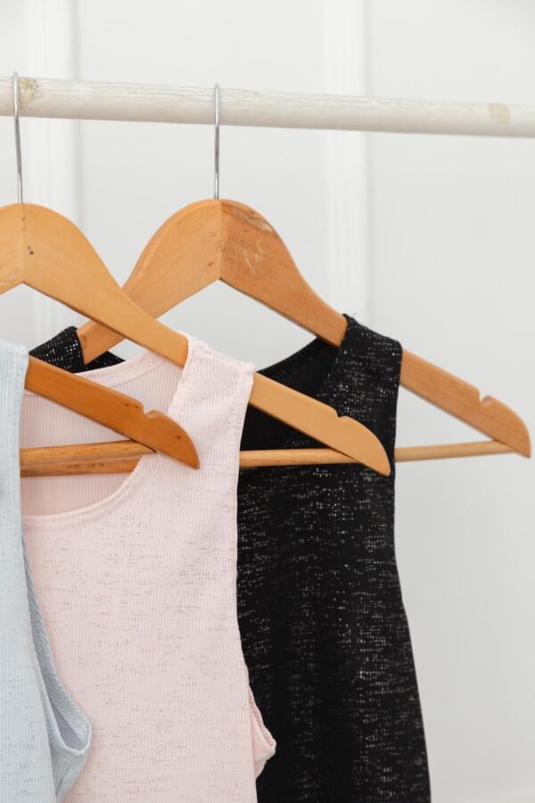 OFERTA MUSCULOSA HALTER BRILLOS