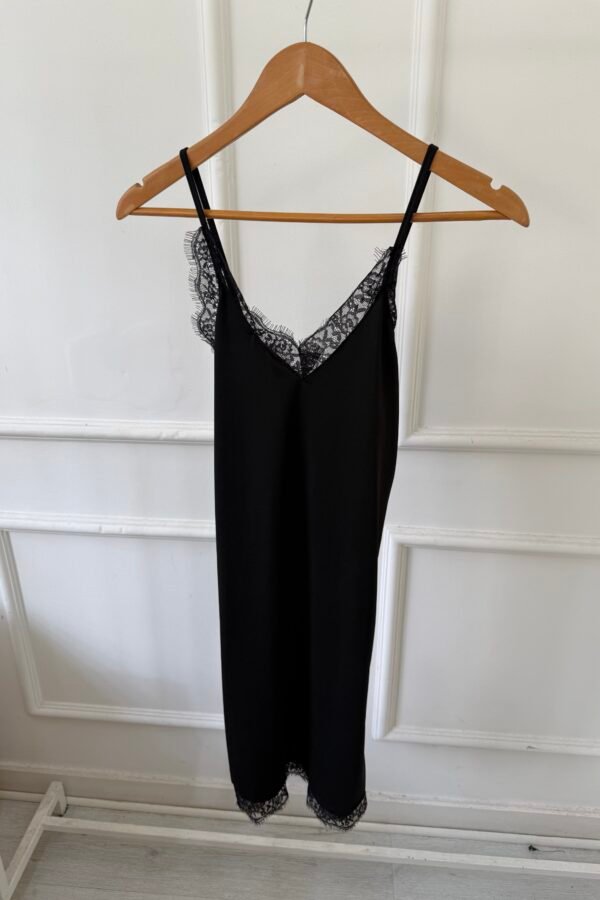 VESTIDO MAXIMO LYCRA PUNTILLA