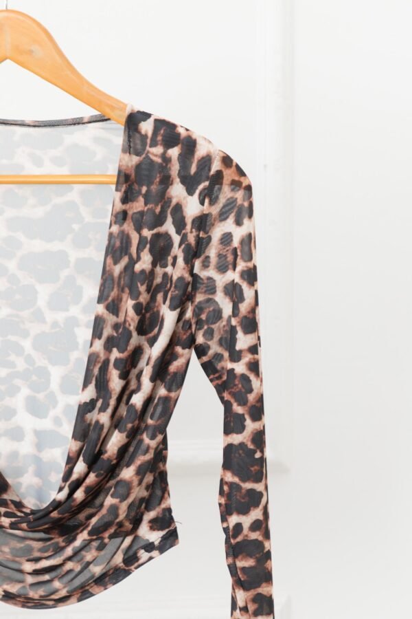 MANGA LARGA BUCHE TUL ANIMAL PRINT