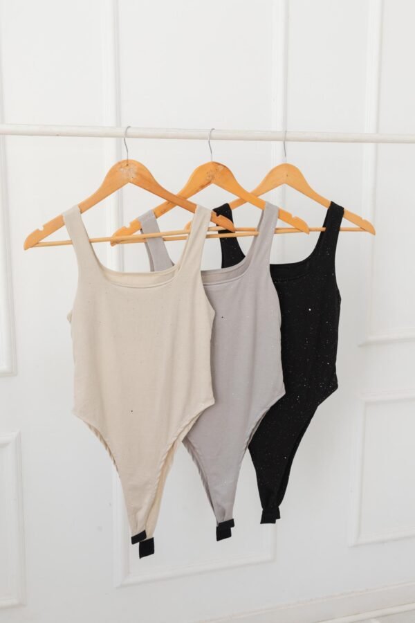 BODY CLARA ALG BRILLOS