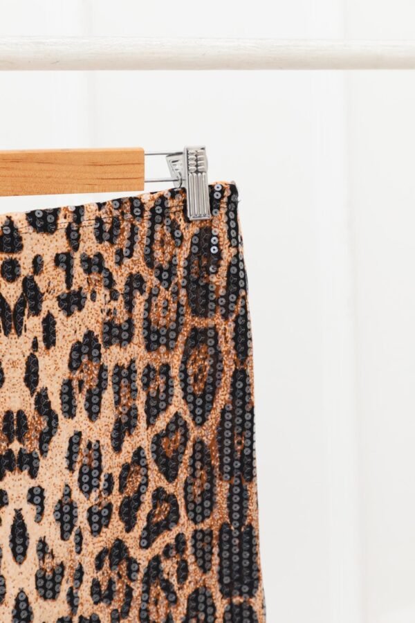 POLLERA ANIMAL LENTEJUELAS