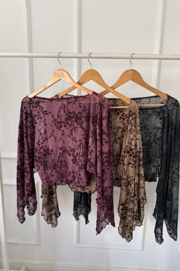 PONCHO TUL FLOR BATIK