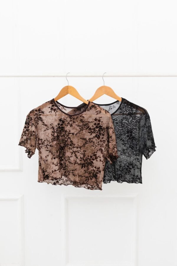 REMERA OVERSIZE TUL FLOR BATIK