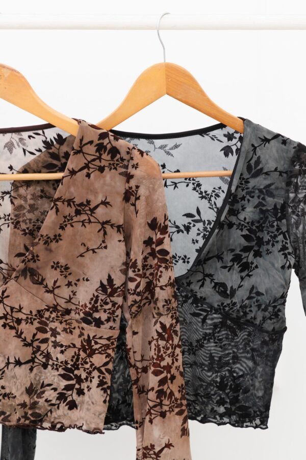 MANGA LARGA SELMA TUL FLOR BATIK