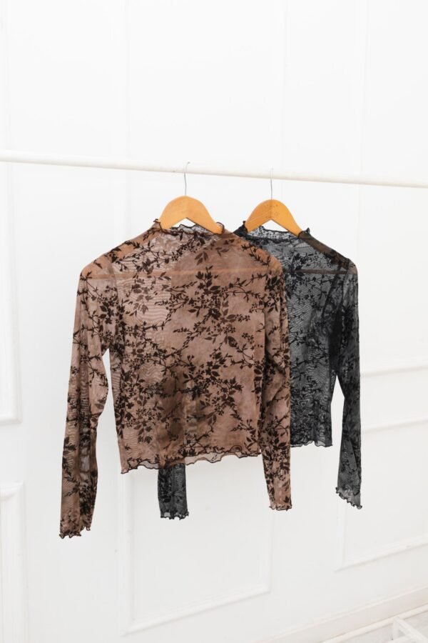 POLERA LISA TUL FLOR BATIK