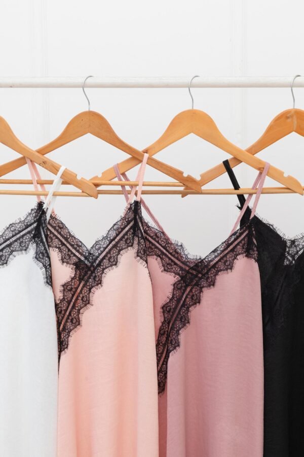 VESTIDO ZARA LENCERO PUNTILLA