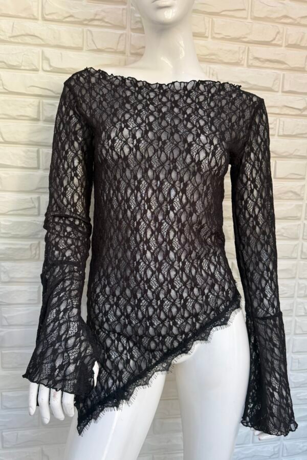 MANGA LARGA BRENDA ENCAJE CON PUNTILLA