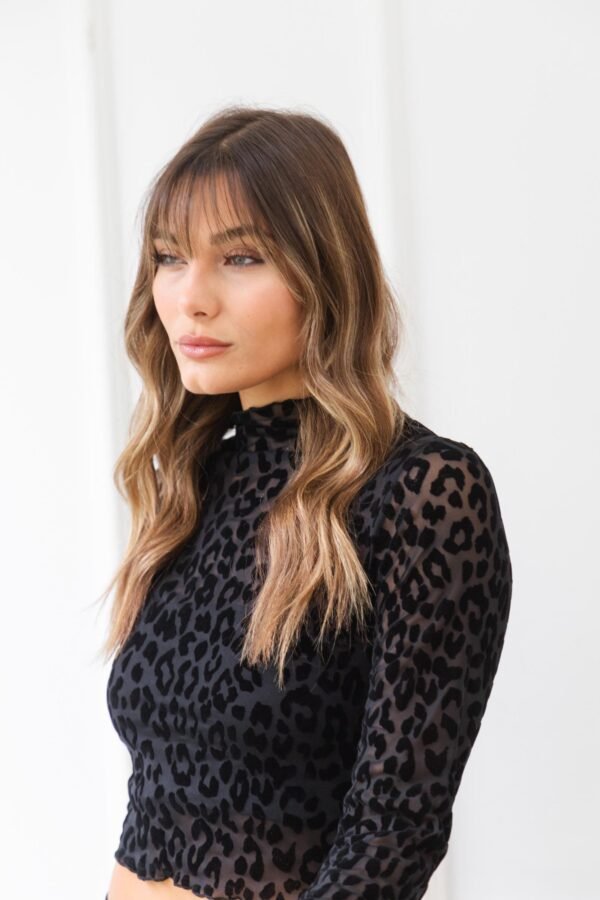 POLERA JULIETA TUL VELVET ANIMAL PRINT