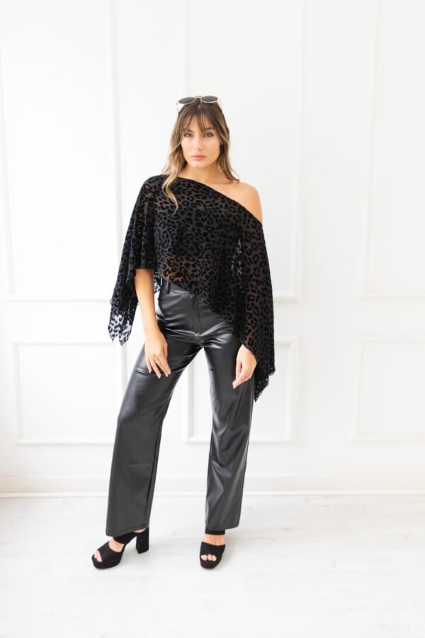 PONCHO BARBARA TUL VELVET ANIMAL PRINT