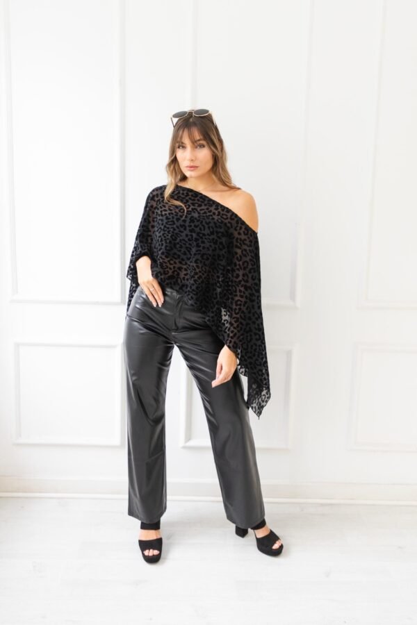 PONCHO BARBARA TUL VELVET ANIMAL PRINT