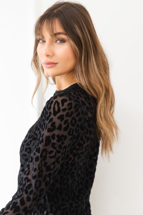 MANGA LARGA TUL VELVET ANIMAL PRINT