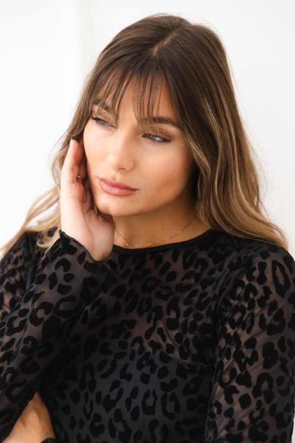 MANGA LARGA TUL VELVET ANIMAL PRINT