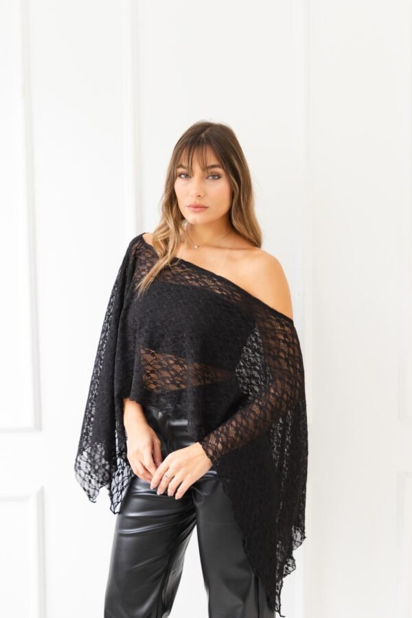 PONCHO BARBARA ENCAJE