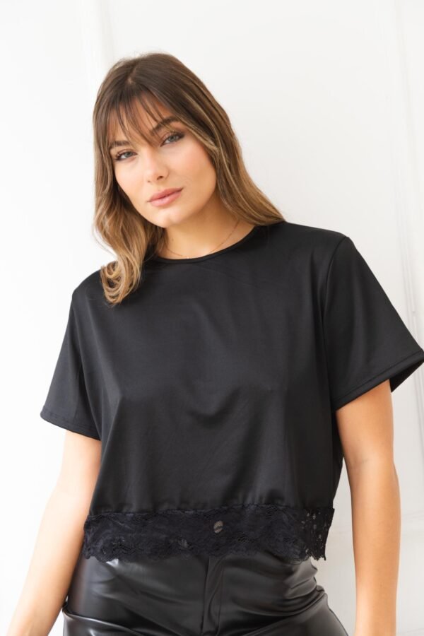 REMERA OVERSIZE LYCRA PUNTILLA