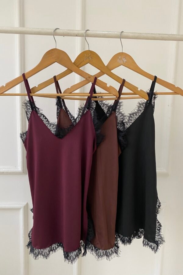 BLUSA MARINA LYCRA PUNTILLA
