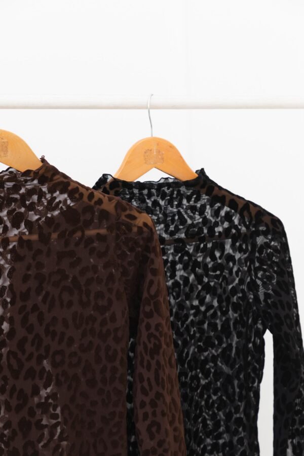 VESTIDO ARIANA TUL VELVET ANIMAL PRINT