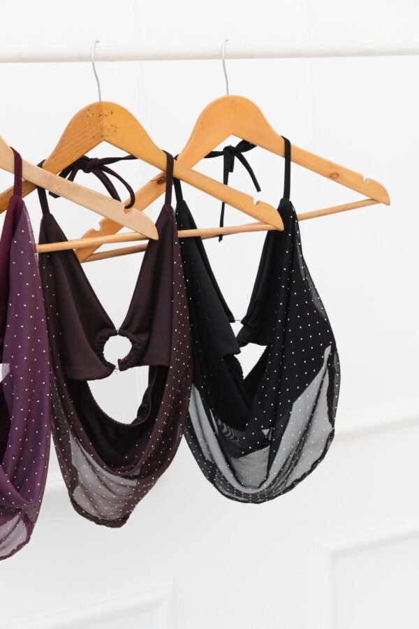 TOP REBECA TUL STRASS