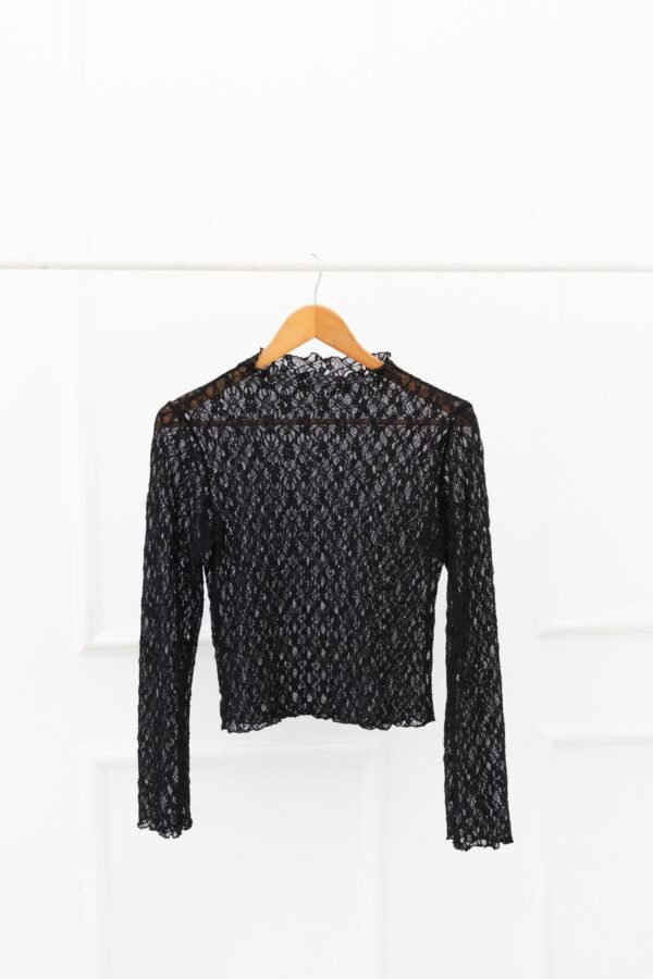 POLERA LISA ENCAJE