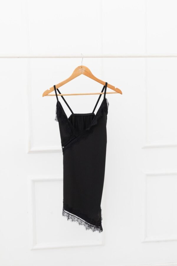 VESTIDO UMA LYCRA PUNTILLA