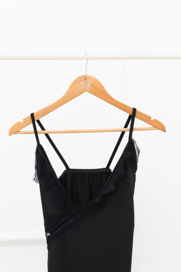 VESTIDO UMA LYCRA PUNTILLA