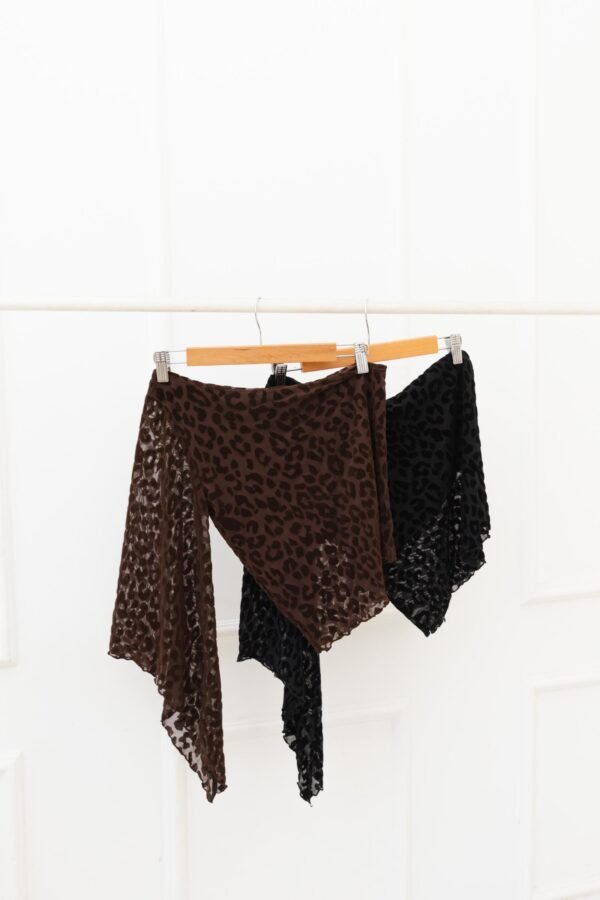 TOP RIHANA TUL VELVET ANIMAL PRINT