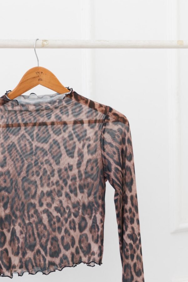 POLERA JULIETA TUL ANIMAL PRINT