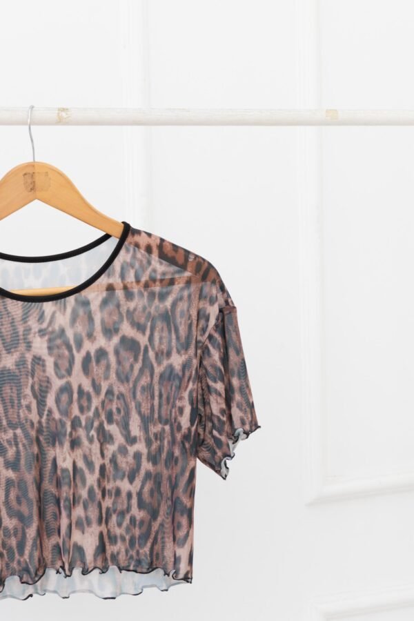 REMERA OVERSIZE TUL ANIMAL PRINT