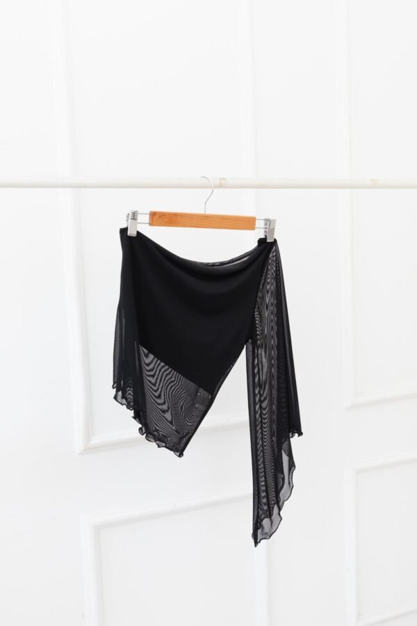 TOP RIHANA TUL