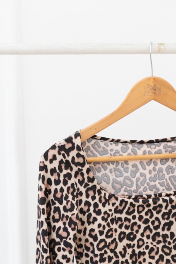 MANGA LARGA SHEILA LYCRA ANIMAL PRINT