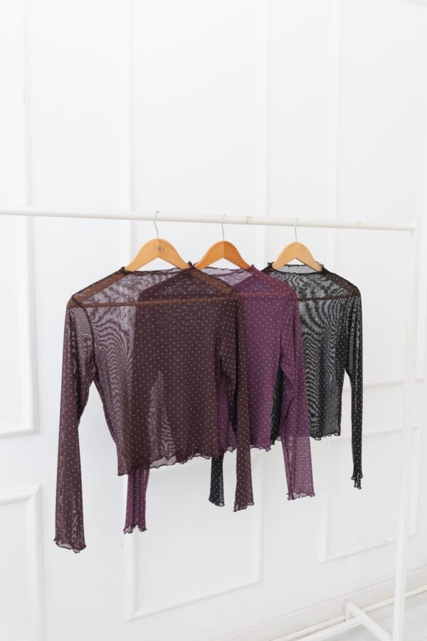 POLERA LISA TUL STRASS