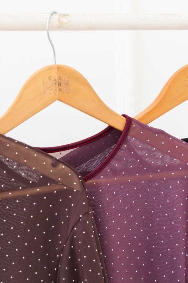 REMERA OVERSIZE TUL STRASS