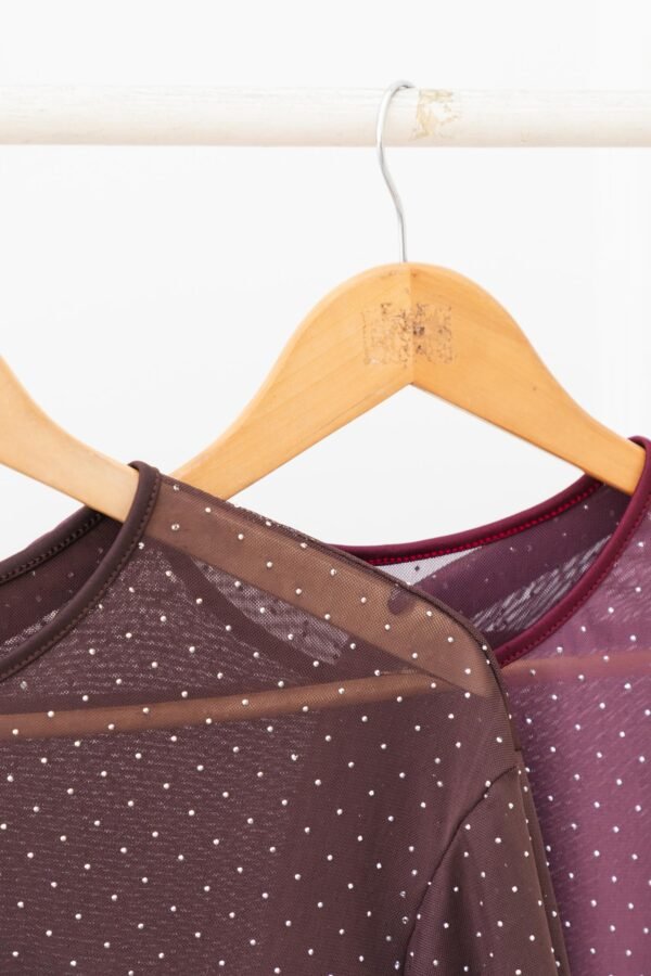 REMERA OVERSIZE TUL STRASS