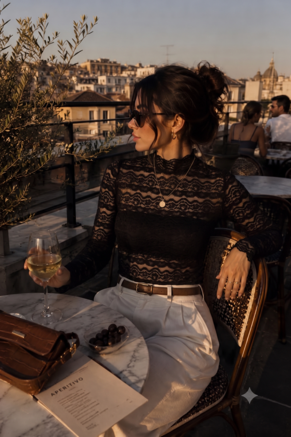 POLERA LISA ENCAJE