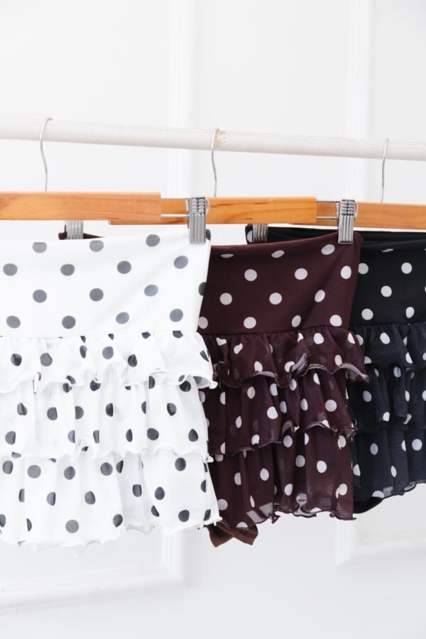 SHORT POLLERA TUL LUNARES