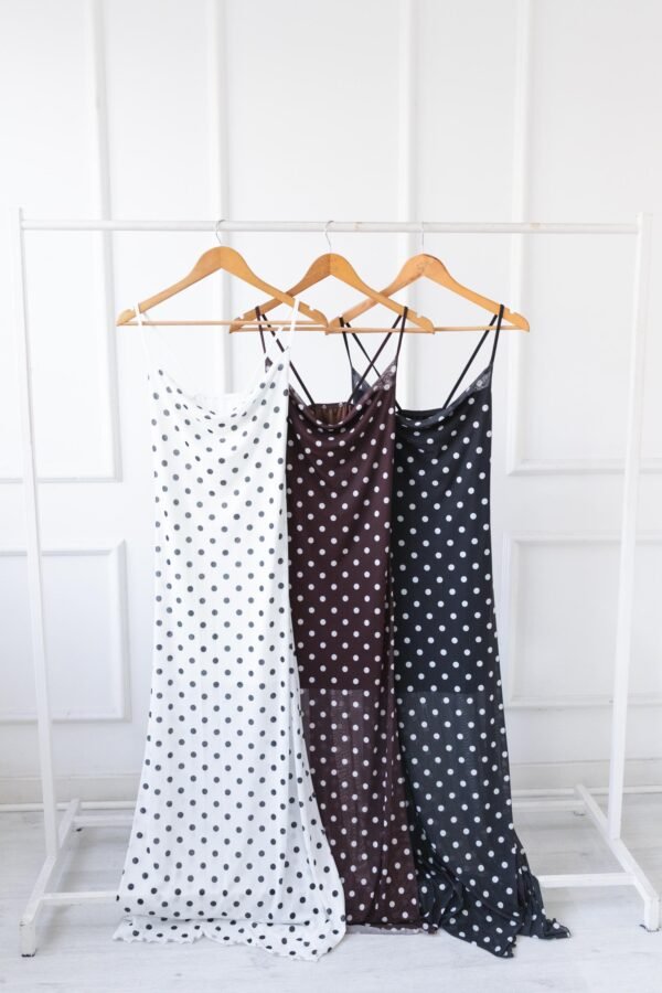 VESTIDO MERCEDES TUL LUNARES